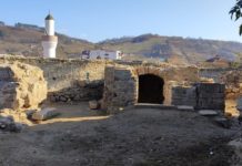 Bašar Bašol oduševljen nalazima na Bedemu (FOTO) basar-basol-odusevljen-nalazima-na-bedemu-(foto)