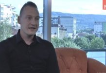 O NJIMA ĆE SE TEK PRIČATI- Pesnik Ljubomir Jeremić (VIDEO) o-njima-ce-se-tek-pricati-pesnik-ljubomir-jeremic-(video)