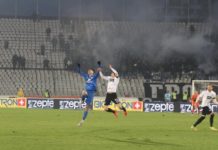 SRAMNO SKANDIRANJE U HUMSKOJ! Poklici haškom osuđeniku Ratku Mladiću na utakmici protiv Novog Pazara sramno-skandiranje-u-humskoj!-poklici-haskom-osudjeniku-ratku-mladicu-na-utakmici-protiv-novog-pazara