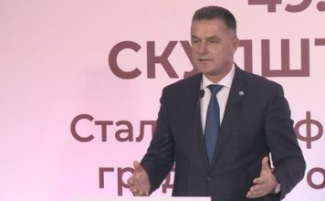 Gradonačelnik Biševac potpisao ugovor o nastavku zapošljavanja teže zapošljivih osoba gradonacelnik-bisevac-potpisao-ugovor-o-nastavku-zaposljavanja-teze-zaposljivih-osoba