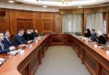 DVE VELIKE KOTLARNICE U NOVOM PAZARU PRELAZE NA BIO GORIVA! Marinković i Mančić na sastanku sa Zoranom Mihajlović dve-velike-kotlarnice-u-novom-pazaru-prelaze-na-bio-goriva!-marinkovic-i-mancic-na-sastanku-sa-zoranom-mihajlovic