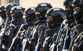 Ispektor SBPOK optužen za prenošenje informacika Belivuku ispektor-sbpok-optuzen-za-prenosenje-informacika-belivuku