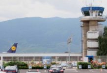 HAOS NA AERODROMU U SARAJEVU! Turčin pokušao da otme pištolj od čuvara haos-na-aerodromu-u-sarajevu!-turcin-pokusao-da-otme-pistolj-od-cuvara
