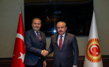 Delegacija iz Sandžaka na sastanku sa predsednikom Velike Narodne skupštine Republike Turske (FOTO) delegacija-iz-sandzaka-na-sastanku-sa-predsednikom-velike-narodne-skupstine-republike-turske-(foto)