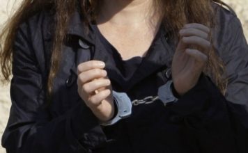 Uhapšena nastavnica zbog seksa sa maloletnicima uhapsena-nastavnica-zbog-seksa-sa-maloletnicima