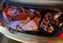 U prtljažniku automobila pronadjeno 50 kilograma marihuane (FOTO) u-prtljazniku-automobila-pronadjeno-50-kilograma-marihuane-(foto)