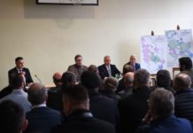 Predsednik Srbije razgovarao sa građanima i privrednicima! Najavio velika sredstva za opštine Novi Pazar, Sjenica i Tutin predsednik-srbije-razgovarao-sa-gradjanima-i-privrednicima!-najavio-velika-sredstva-za-opstine-novi-pazar,-sjenica-i-tutin