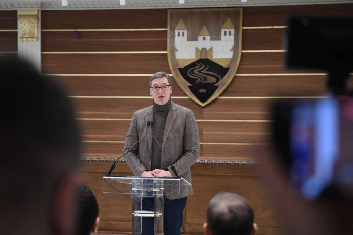 vucic:-srce-me-zabolelo-zbog-smrti-cetvorice-mladica