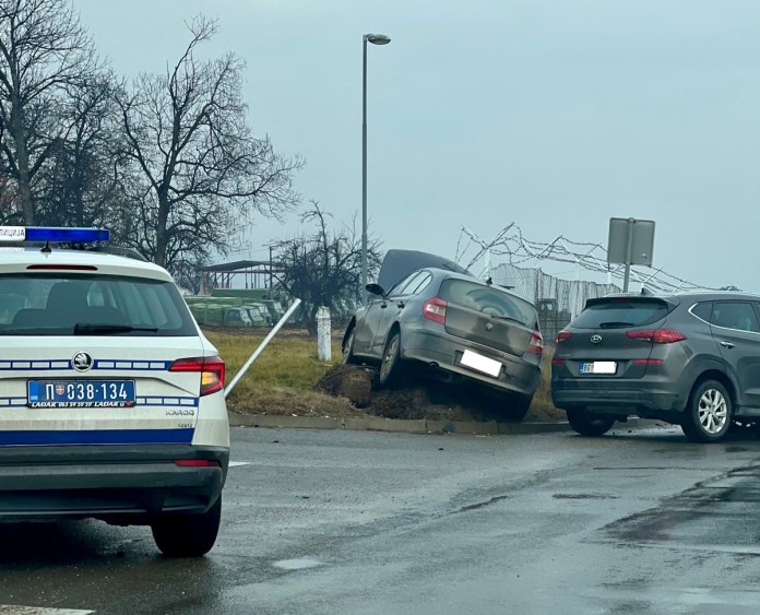 udes-kod-kasarne-u-novom-pazaru-(foto)