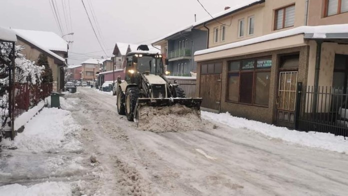 odrzana-vanredna-sednica-staba-za-vanredne-situacije-novog-pazara-zbog-velike-kolicine-snega