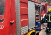 MUP: Na pijaci Stari Merkator zbog obrušavanja krova, angažovani vatrogasci mup:-na-pijaci-stari-merkator-zbog-obrusavanja-krova,-angazovani-vatrogasci