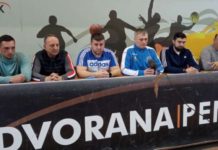 TAKO SE VOLI RUKOMET I SVOJ GRAD! Istupili iz lige zbog nacionalizma pa pokrenuli besplatnu školu rukometa tako-se-voli-rukomet-i-svoj-grad!-istupili-iz-lige-zbog-nacionalizma-pa-pokrenuli-besplatnu-skolu-rukometa