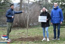 Elzan Bibić. Anja Lukić i Boško Kijanović zasadili stablo na Belom dvoru: MAGNOLIJA JE CVET KOJI SPAJA CEO SVET elzan-bibic.-anja-lukic-i-bosko-kijanovic-zasadili-stablo-na-belom-dvoru:-magnolija-je-cvet-koji-spaja-ceo-svet