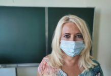 Nastavnici u školama podeljeni oko preporuke o maskama nastavnici-u-skolama-podeljeni-oko-preporuke-o-maskama