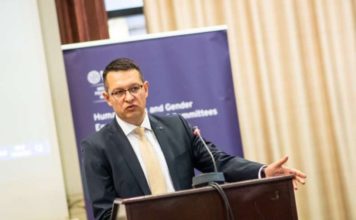 Muamer Bačevac u Skoplju sa parlamentarcima iz regiona i Austrije o unapređenju ljudskih prava muamer-bacevac-u-skoplju-sa-parlamentarcima-iz-regiona-i-austrije-o-unapredjenju-ljudskih-prava