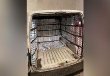 Novopazarska policija zaplenila skoro 20.000 paklica cigareta (FOTO/VIDEO) novopazarska-policija-zaplenila-skoro-20.000-paklica-cigareta-(foto/video)