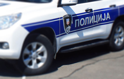 policija-u-igraonici-pronasla-37-paketica-marihuane-kod-decaka-(13)