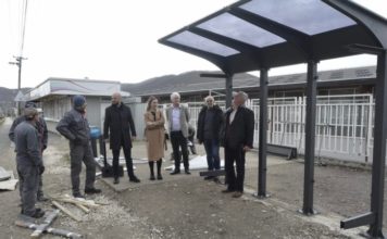 Počela montaža autobuskih stajališta u Novom Pazaru pocela-montaza-autobuskih-stajalista-u-novom-pazaru