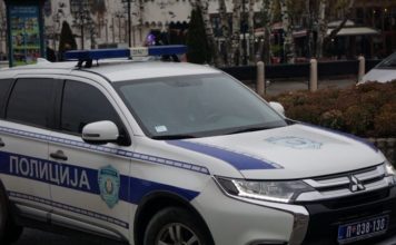 Novpazarac uz pretnju suzavcem opljačkao benzinsku stanicu novpazarac-uz-pretnju-suzavcem-opljackao-benzinsku-stanicu