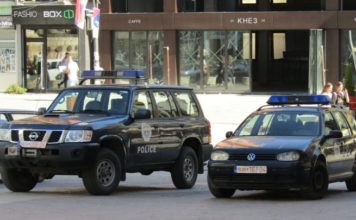 Vozilo kosovske policije ponovo napadnuto u severnom delu Kosova vozilo-kosovske-policije-ponovo-napadnuto-u-severnom-delu-kosova