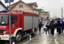 KRIZA U NOVOM PAZARU! Policija pokušala upad u kuću uz pomoć člana porodice! Došlo do tuče kriza-u-novom-pazaru!-policija-pokusala-upad-u-kucu-uz-pomoc-clana-porodice!-doslo-do-tuce