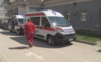 Tri sanitetska vozila od Ministarstva zdravlja za Novi Pazar tri-sanitetska-vozila-od-ministarstva-zdravlja-za-novi-pazar