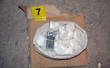 MUP: U dve odvojene akcije u Beogradu policija zaplenila kilogram heroina i kilogram kokaina mup:-u-dve-odvojene-akcije-u-beogradu-policija-zaplenila-kilogram-heroina-i-kilogram-kokaina