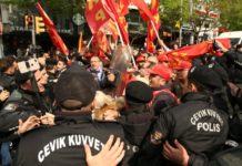 Prvi maj u Turskoj: Policija privela desetine demonstranata prvi-maj-u-turskoj:-policija-privela-desetine-demonstranata