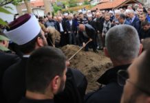 Zukorlić sahranjen u haremu Altun-alem džamije zukorlic-sahranjen-u-haremu-altun-alem-dzamije