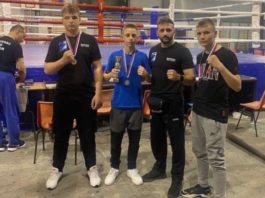 novopazarski-bokseri-osvojili-dva-zlata-i-bronzu-na-prvenstvu-jugoistocne-srbije