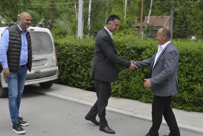 novi-pazar:-bolji-uslovi-i-za-djake-os-“josanica” novi-pazar:-bolji-uslovi-i-za-djake-os-“josanica”