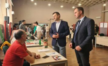 Više od 200 radnih mesta na Sajmu zapošljavanja u Novom Pazaru vise-od-200-radnih-mesta-na-sajmu-zaposljavanja-u-novom-pazaru