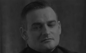 “POSLEDNJIH GODINA DOŠAO JE DO VEĆIH PARA” Komšije pevača ubijenog u Holandiji otkrivaju detalje iz njegovog života “poslednjih-godina-dosao-je-do-vecih-para”-komsije-pevaca-ubijenog-u-holandiji-otkrivaju-detalje-iz-njegovog-zivota