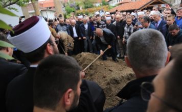 OGLASILO SE TUŽILAŠTVO: Smrt Muamera Zukorlića nastupila prirodnim putem oglasilo-se-tuzilastvo:-smrt-muamera-zukorlica-nastupila-prirodnim-putem