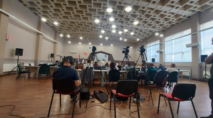 usvojen-rebalans-budzeta-grada-novog-pazara!-sednica-i-dalje-traje usvojen-rebalans-budzeta-grada-novog-pazara!-sednica-i-dalje-traje