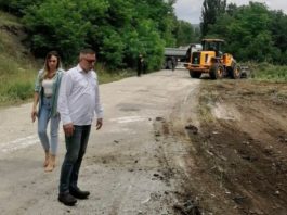 milica-mancic-i-nikola-milenkovic-obisli-radove-na-ciscenju-divljih-deponija-u-novom-pazaru