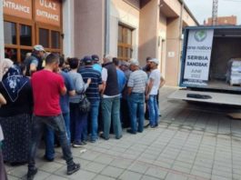 ho-“merhamet-sandzaka”-i-“one-nation”-podelili-humanitarne-pakete-sa-osnovnim-zivotnim-namirnicama