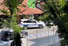 ORUŽANA PLJAČKA U NOVOM PAZARU! Opljačkana kladionica, potera u toku! FOTO oruzana-pljacka-u-novom-pazaru!-opljackana-kladionica,-potera-u-toku!-foto