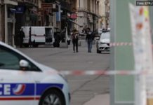 U pucnjavi u danskom tržnom centru troje mrtvih i troje teško povređenih u-pucnjavi-u-danskom-trznom-centru-troje-mrtvih-i-troje-tesko-povredjenih