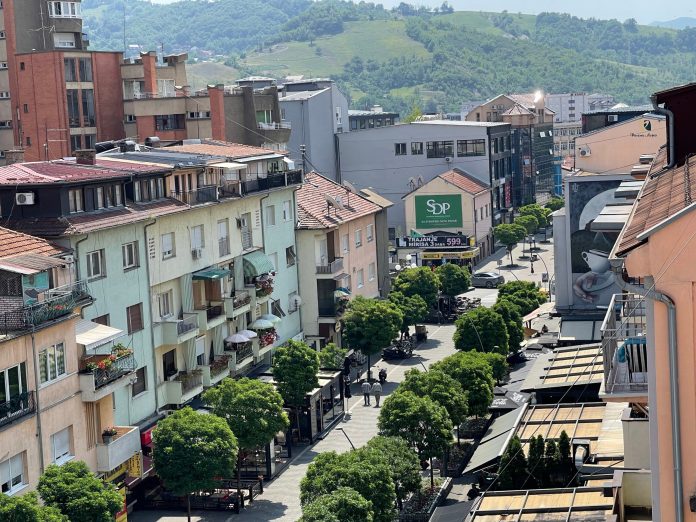 novi-pazar-obelezava-dan-secanja-na-zrtve-genocida-u-srebrenici