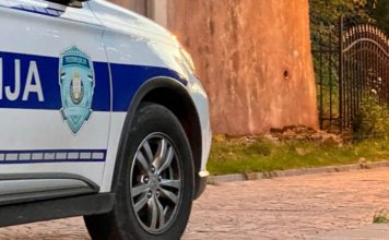 SJENICA: Žena ubola muškarca nožem, hitno transportovan za Užice sjenica:-zena-ubola-muskarca-nozem,-hitno-transportovan-za-uzice