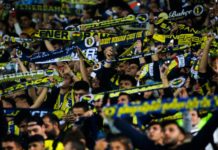 Navijači Fenerbahčea na utakmici protiv Dinama iz Kijeva skandirali ime Vladimira Putina! Klub pod istragom UEFA navijaci-fenerbahcea-na-utakmici-protiv-dinama-iz-kijeva-skandirali-ime-vladimira-putina!-klub-pod-istragom-uefa