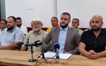 Usame Zukorlić: Moj otac nije otrovan, preminuo je prirodnom smrću usame-zukorlic:-moj-otac-nije-otrovan,-preminuo-je-prirodnom-smrcu