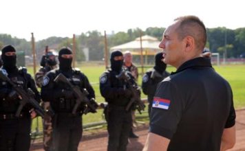 Vulin: U 2022. zaplenjeno 2,5 tona droge, procesuirano 18 kriminalnih grupa vulin:-u-2022.-zaplenjeno-2,5-tona-droge,-procesuirano-18-kriminalnih-grupa