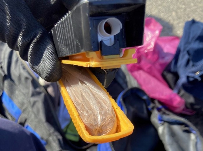 carinici-sprecili-krijumcarenje-heroina-u-heftalici carinici-sprecili-krijumcarenje-heroina-u-heftalici