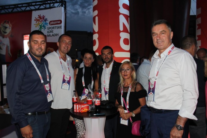 gradonacelnik-bisevac-na-zatvaranju-sportskih-igara-mladih-u-splitu-(foto) gradonacelnik-bisevac-na-zatvaranju-sportskih-igara-mladih-u-splitu-(foto)