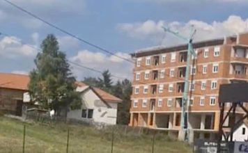 TRAGEDIJA U SJENICI! U neobezbeđenoj zgradi u izgradnji poginuo muškarac iz dijaspore tragedija-u-sjenici!-u-neobezbedjenoj-zgradi-u-izgradnji-poginuo-muskarac-iz-dijaspore