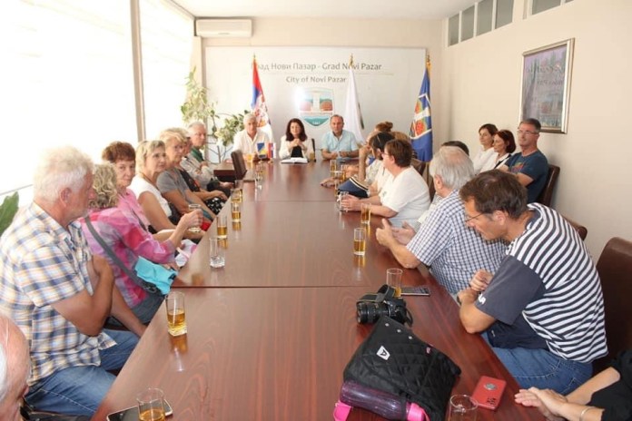 clanovi-gradskog-veca-novog-pazara-ugostili-planinare-iz-zagreba clanovi-gradskog-veca-novog-pazara-ugostili-planinare-iz-zagreba