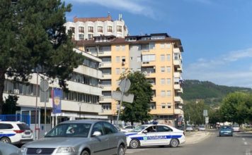 HAPŠENJE U NOVOM PAZARU! Zaposleni u “Srbijašume” krao drva i nosio ocu u strugaru hapsenje-u-novom-pazaru!-zaposleni-u-“srbijasume”-krao-drva-i-nosio-ocu-u-strugaru