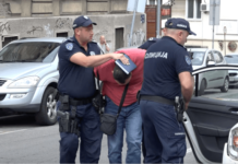 Muškarac upao u crkvu u centru Beograda i izbo dva lica muskarac-upao-u-crkvu-u-centru-beograda-i-izbo-dva-lica